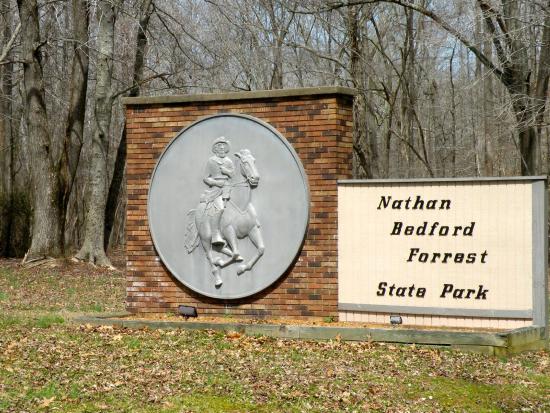 nathan-bedford-forrest.jpg