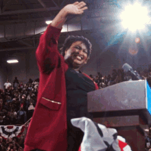 waving-stacey-abrams.gif